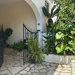 Antigone\'S Studio